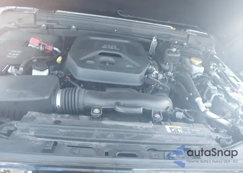 2019 Jeep Wrangler Unlimited Rubicon 4X4 from USA, damaged, VIN 1C4HJXFN6KW537905